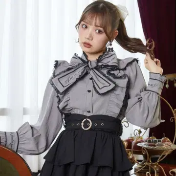 로지타 ROJITA 로고 보타이 블라우스 브라운 지뢰계