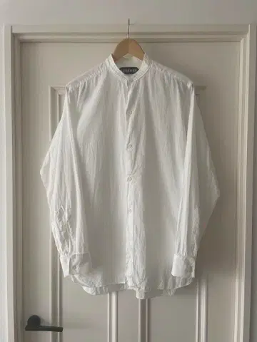 AUBERGE/오베르쥬 CAFE 밴드 카라 셔츠 화이트 42