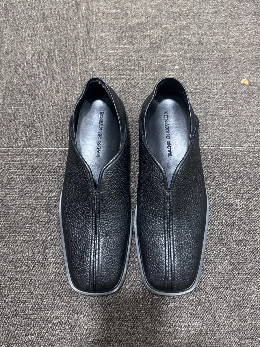 Romantic Move Chinese Loafer 255mm