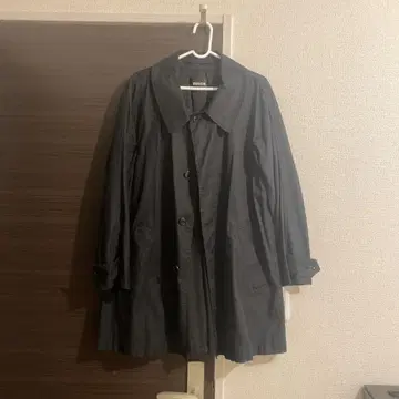 ZUCCa 블랙 트렌치코트