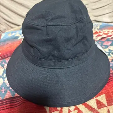 11/22까지 가격 인하 The H.W.DOG&CO. 버킷햇 2색 세트