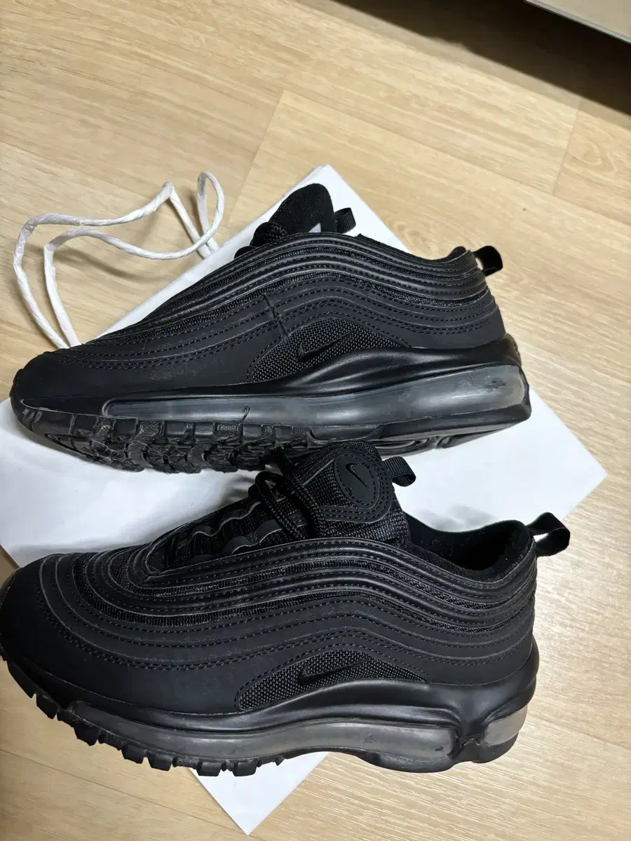 나이키 에어맥스 97 블랙