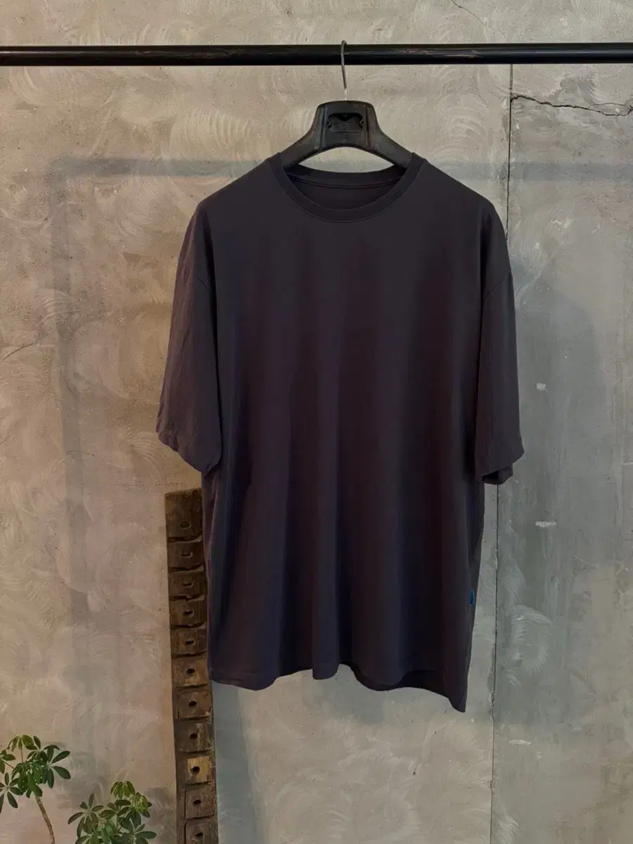 Document vahn sleeve t-shirt men's 105