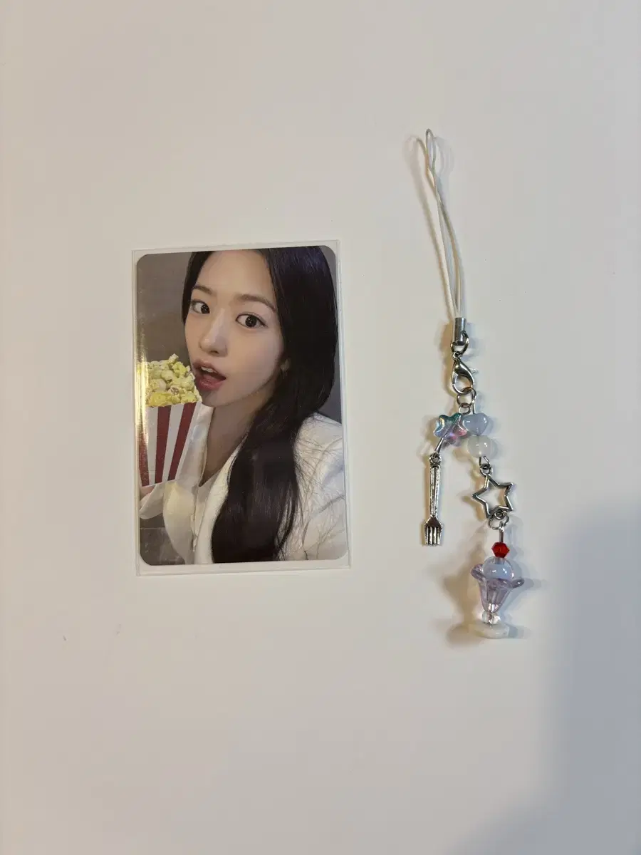 번개장터 최저가) 아이브 1st 월드투어 시네마 유진 팝콘 포카