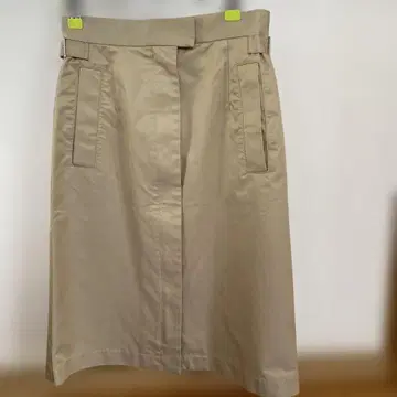 DIRECTOIRE 레인보우 베이지 타이트 스커트