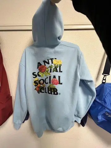 ANTI SOCIAL SOCIAL CLUB 후드티 라이트 블루