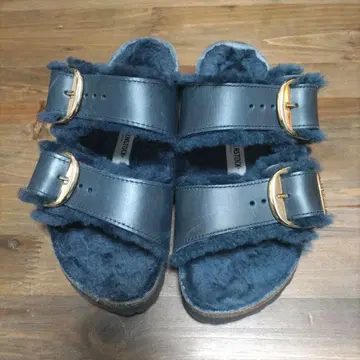 버켄스탁 샌들