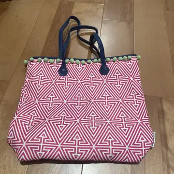 CLINIQUE + JONATHAN ADLER 토트백