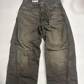 Zara 스트레이트 데님 팬츠