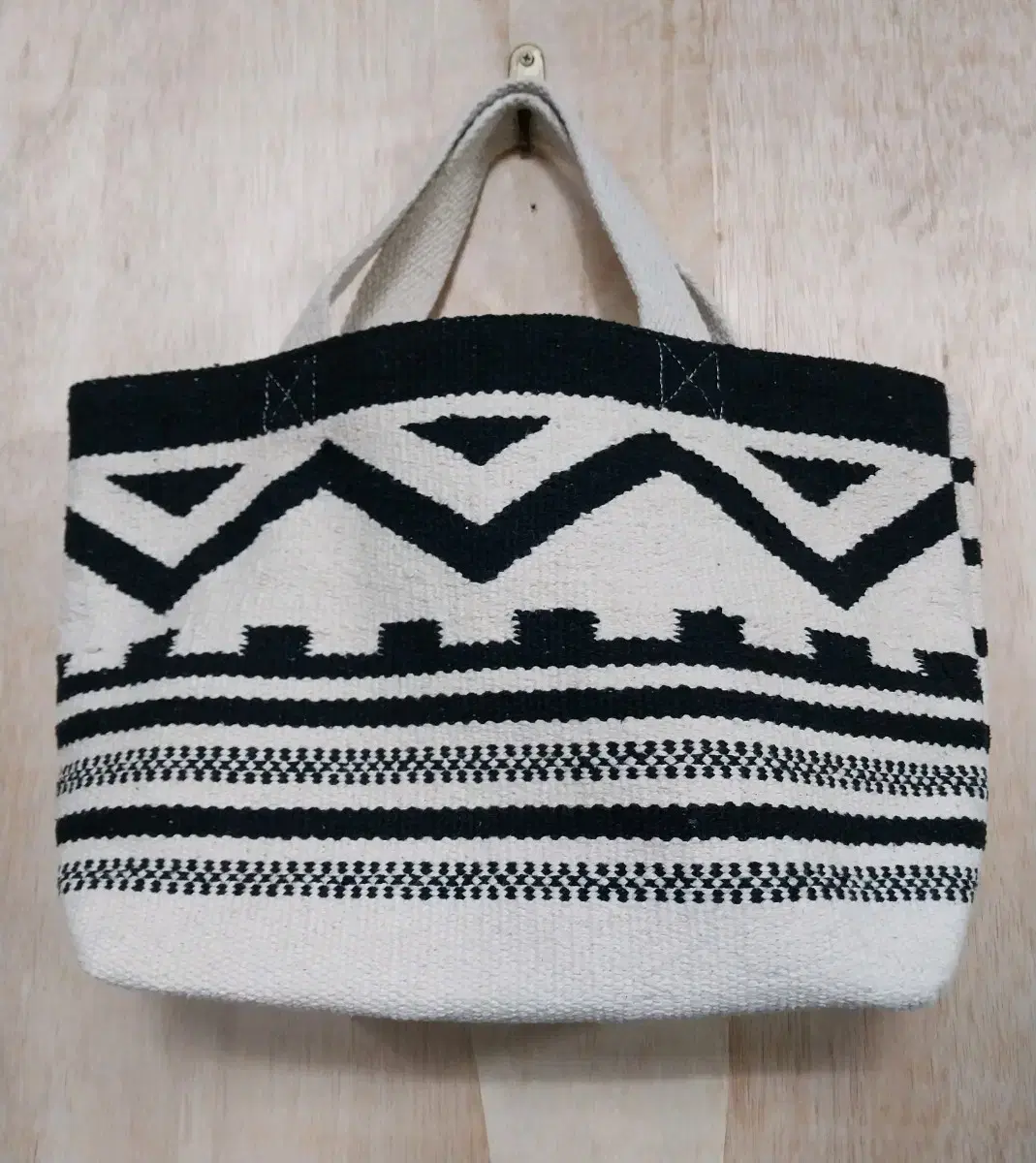 Lilas Campbell 에스닉 토드백