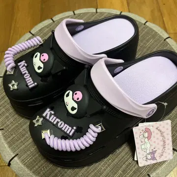 산리오 통굽 힐 샌들 쿠로미 M 사이즈 미사용품