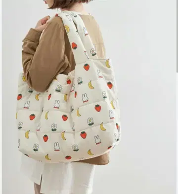 미피 후르츠 플라워 프린트 퀼팅 토트백