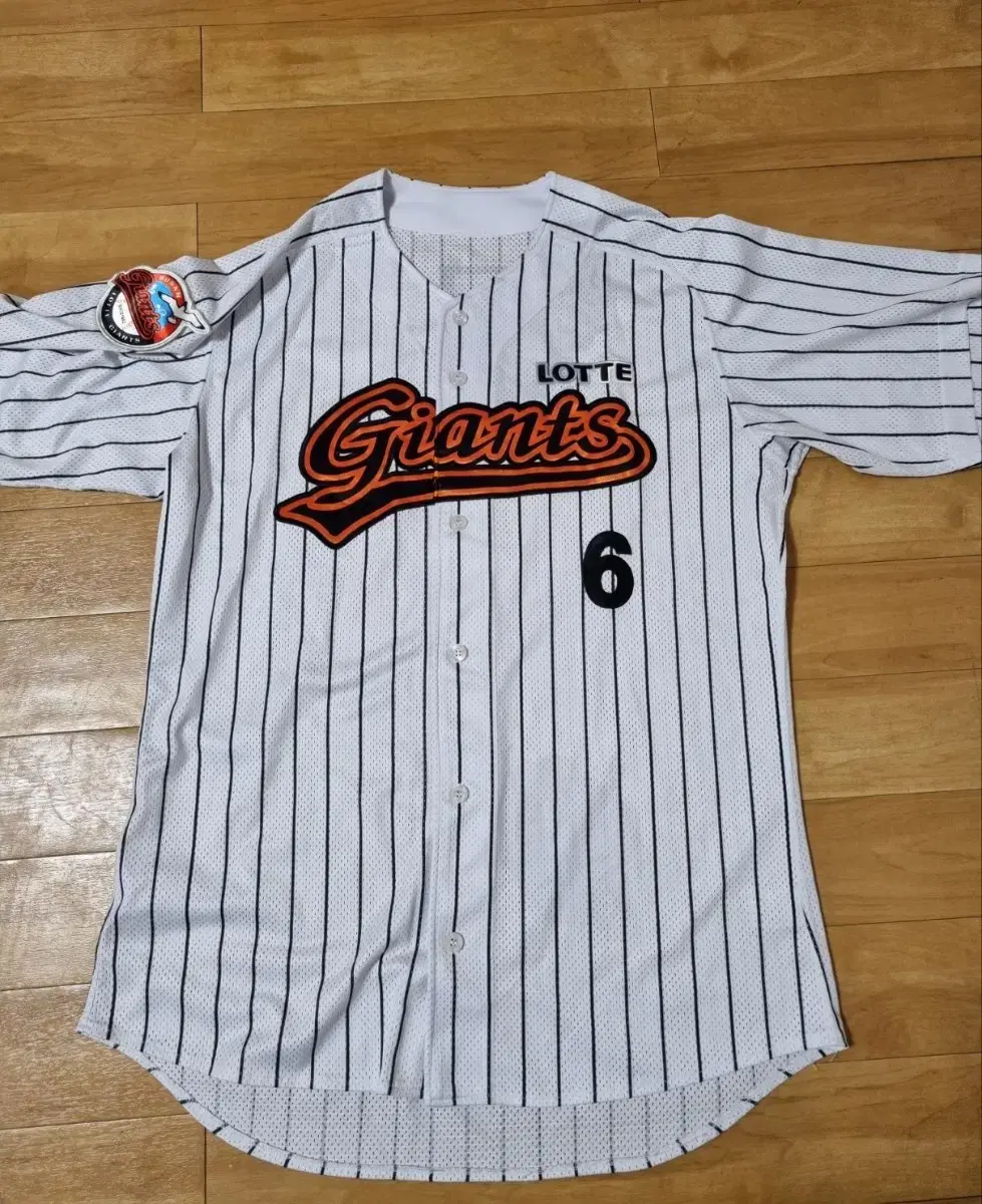 Lotte Giants Moon Kyuhyun Player-Worn (Actual Sign) WeFan Uniform