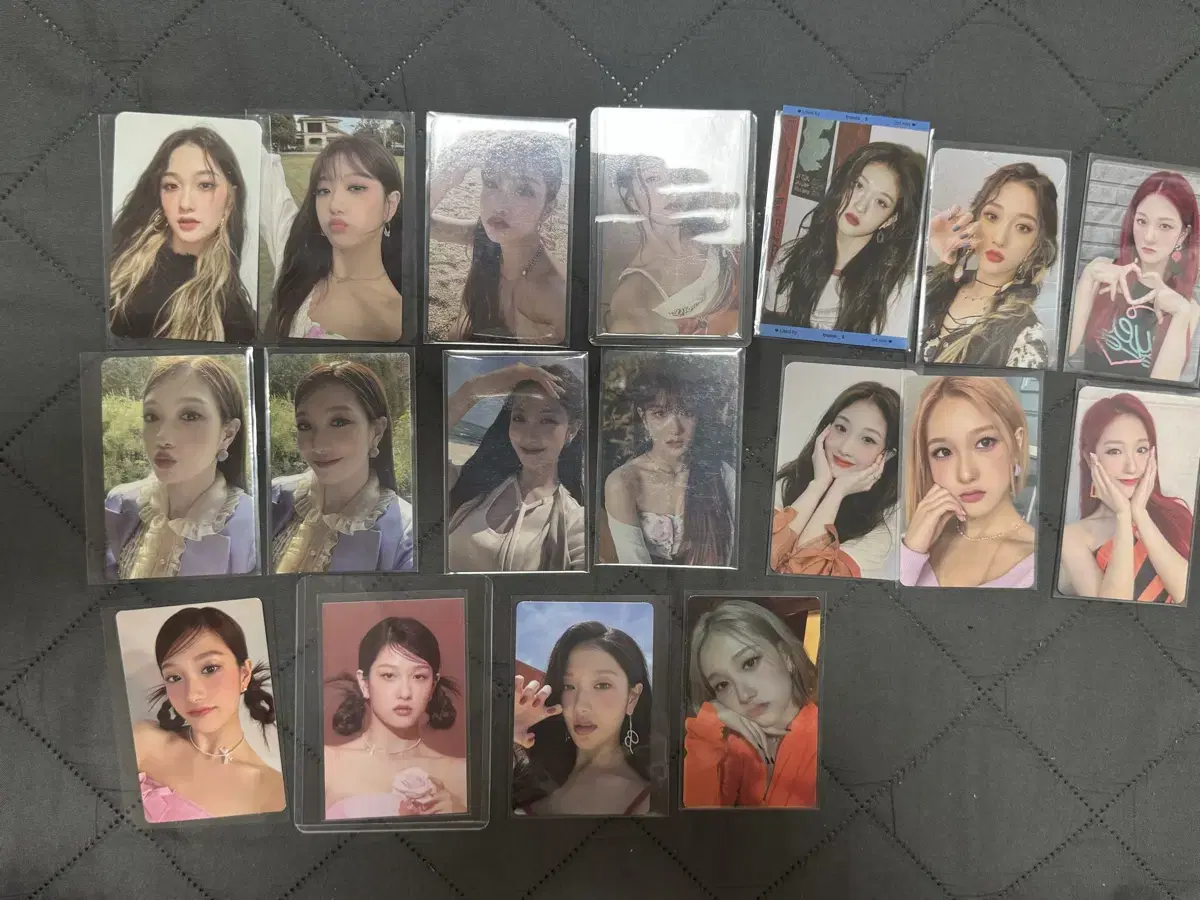 이서연 포카 일괄로 판매합니다