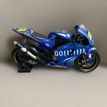 Yamaha YZR-M1 1/12 바이크 모델 46