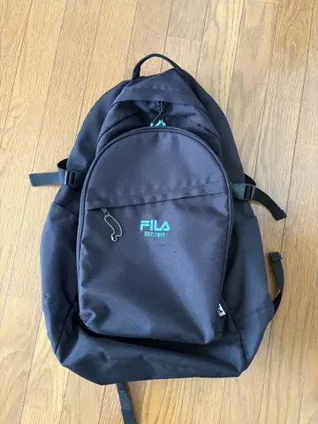 럭색 FILA
