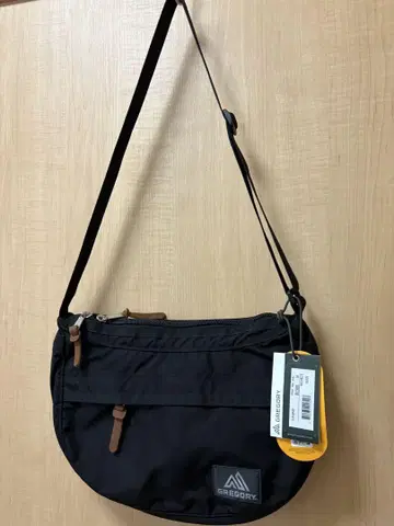 그레고리 숄더 백 S 블랙 새상품 주말 가격 인하