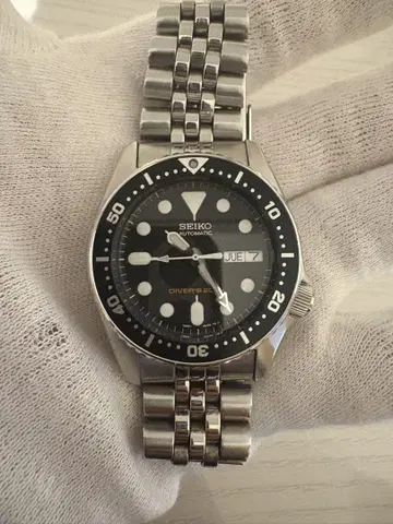 새상품급 SEIKO 다이버 워치 오토매틱 블랙 보이