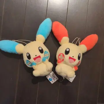 플러스루와 마이난 봉제 인형 세트