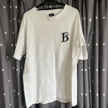 BoTT XL 화이트 티셔츠 B 로고