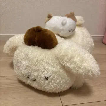 폼폼푸딩 머핀 꼬리 흔들기 봉제 인형 벌스데이 굿츠