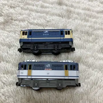 EF65 1000번대 2량 B 기차 쇼티