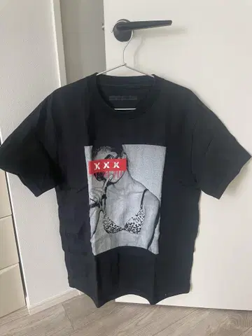 GOD SELECTION XXX 블랙 티셔츠 L 사이즈