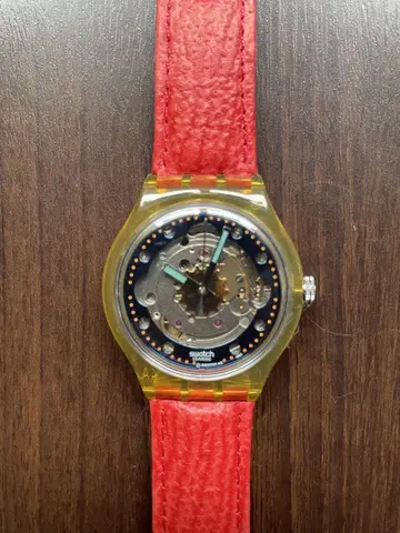새상품급 스와치 Swatch 오토매틱 스켈레톤 모델 레드 헤드