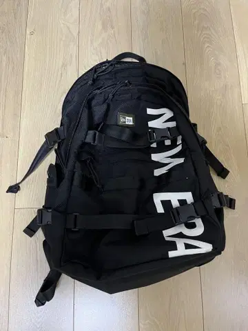 뉴에라 커리어 팩 35L