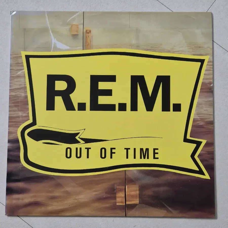 First Edition) R.E.M. Out of Time LP on Bunjang Global Site.