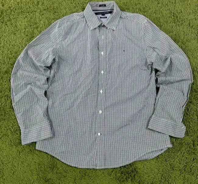Tommy Hilfiger Shirt, Tommy Hilfiger Quilted Shirt, 95/M