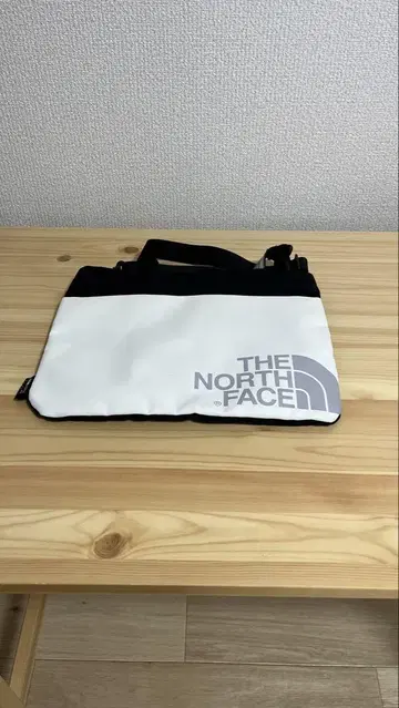 THE NORTH FACE 숄더백 사코슈
