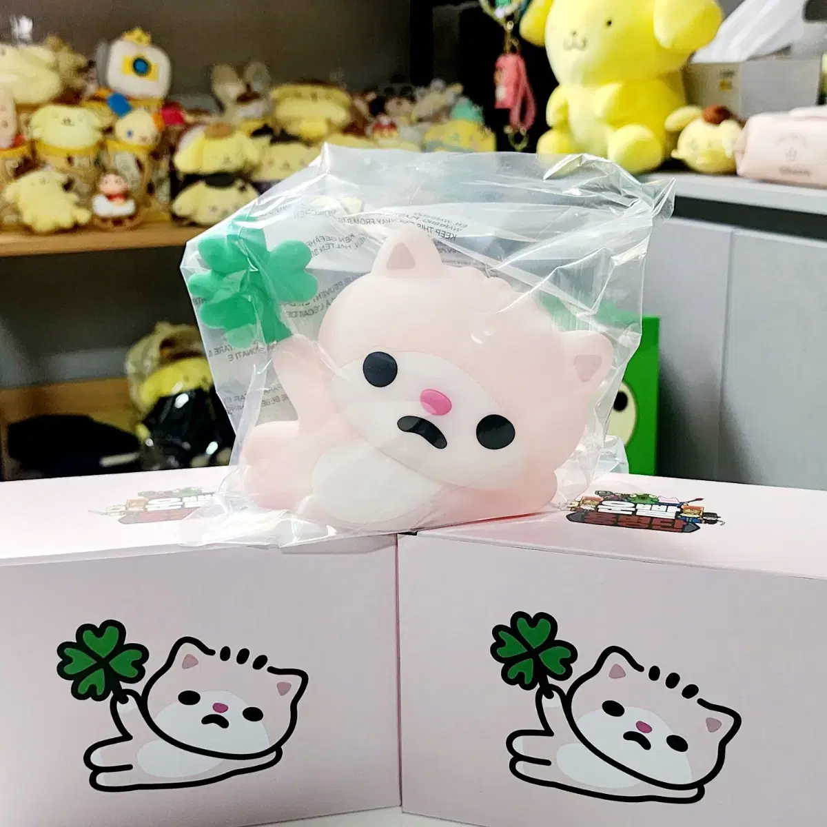 Luck Zone Many Game Goods Meow Mood Light