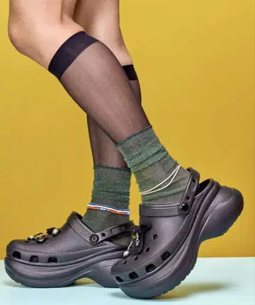 Crocs 통굽 샌들
