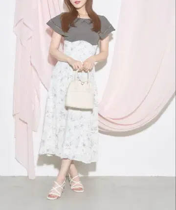 tocco closet 빅 칼라 백 레이스업 도킹 원피스