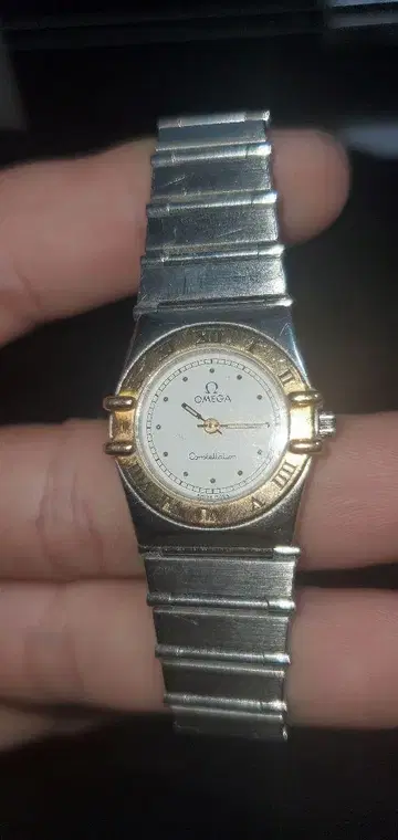 Omega Constellation 시계
