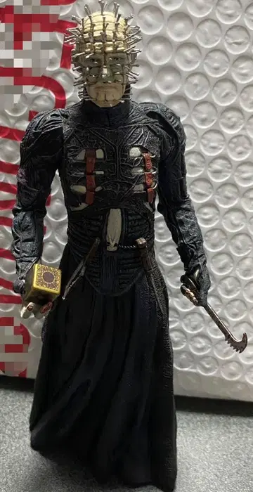 NECA 헬레이저 피규어