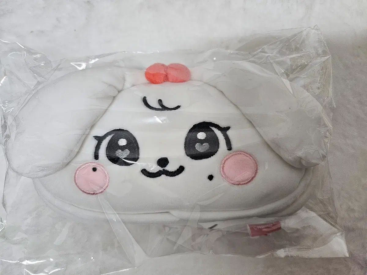 IVE아이브 MINIVE미니브 체리녕 파우치