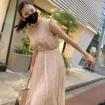SNIDEL 베이지 플리츠 롱 원피스