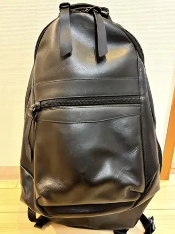 카츠유키 코다마 가죽 백팩