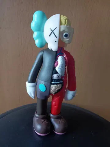 kaws 아트 토이 피규어 스컬 디자인 20cm