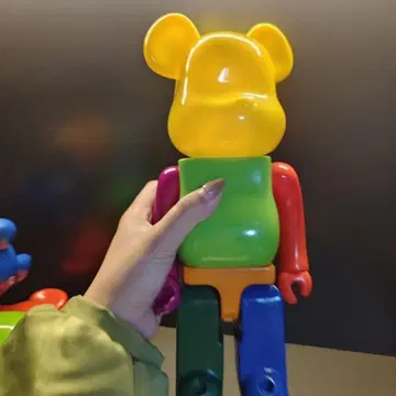 kaws 컬러풀 곰형 피규어 ESTATE 28cm 베어브릭