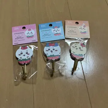 치이카와 (먼작귀) 하치와레 토끼 딸기 마그넷 후크