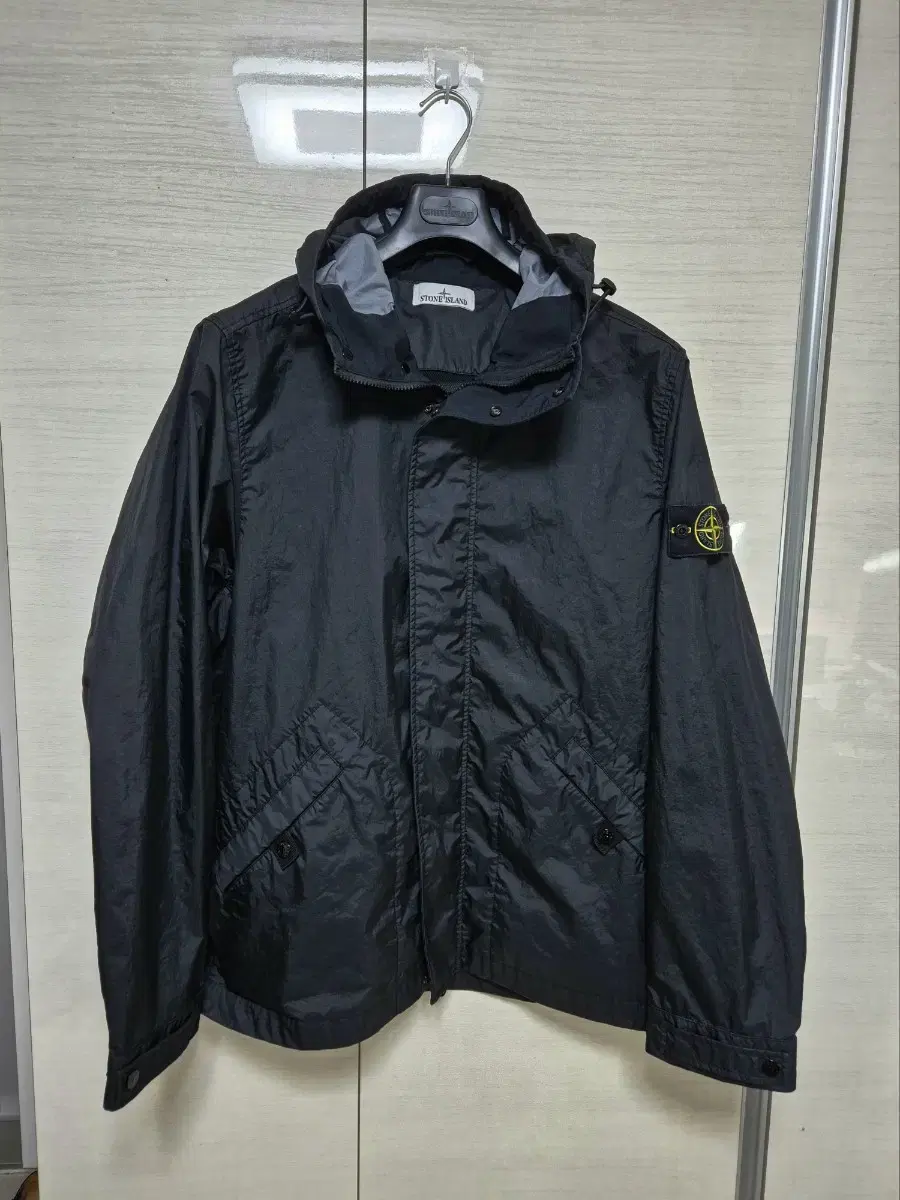 [L] 25ss Stone Island Membrana 3L TC Jacket
