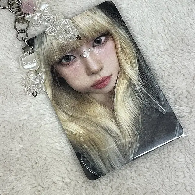 아마겟돈 카리나 포카 앨범