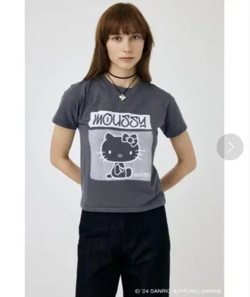 MOUSSY HELLO KITTY URBAN PRINT 티셔츠