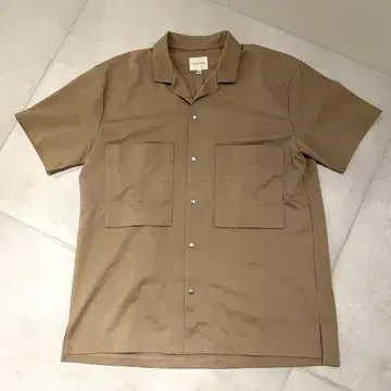 CURLY&CO. 베이지 반팔 셔츠 탱크탑 세트