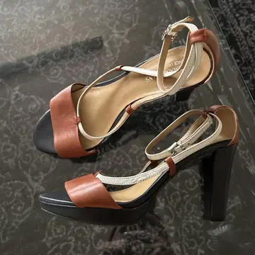ARMANI 아르마니 샌들