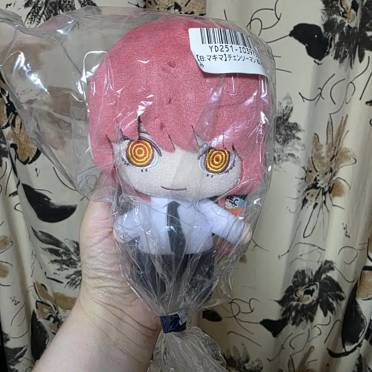 Chainsaw Man Makima strap doll