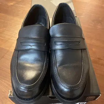 G.T.HAWKINS SUPERWIDE 블랙 로퍼 24.5